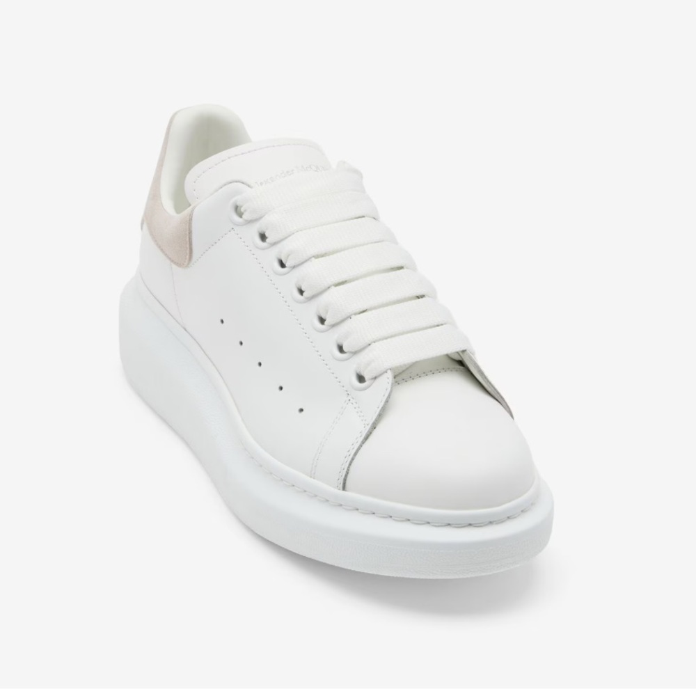 Alexander McQueen Oversized Sneaker in White/Patchouli Size EU 40; US 9